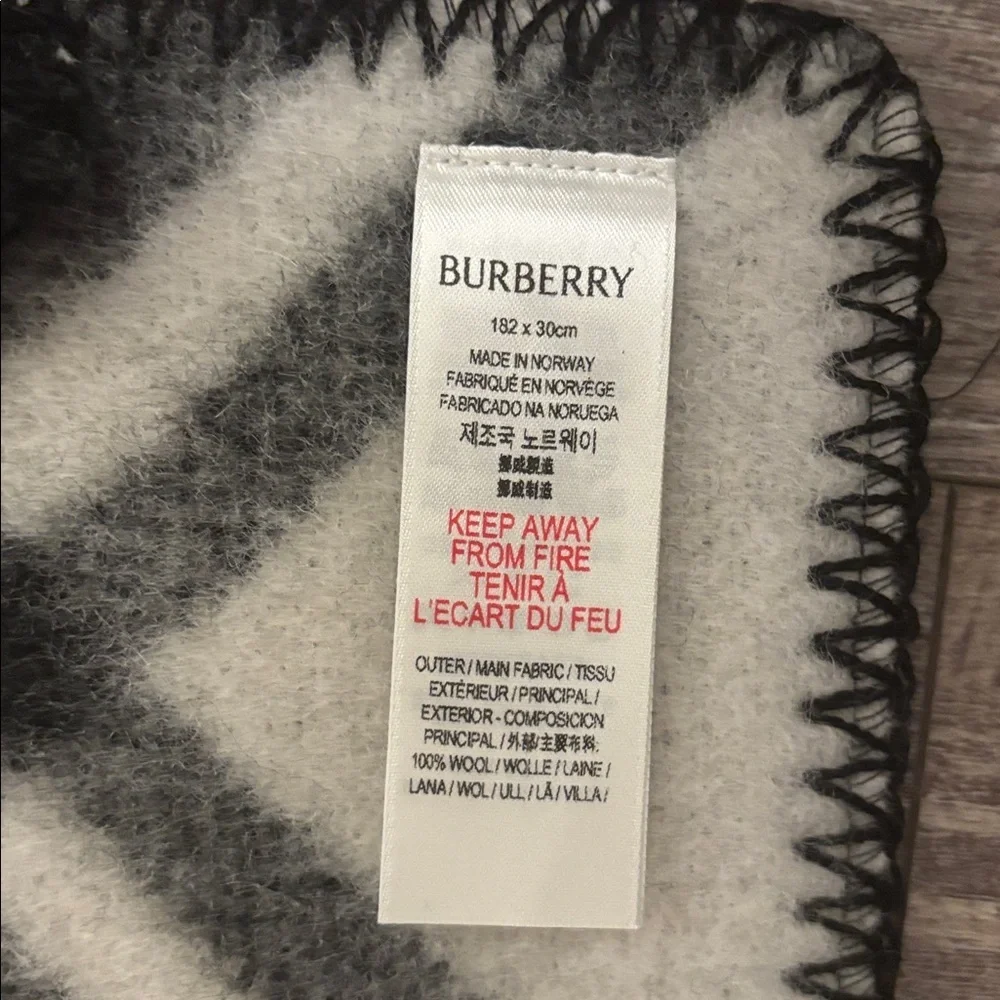 Burberry Check Wool Scarf NWT